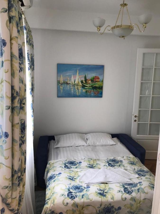 Victoria Luxury Apartment 11 Boekarest Buitenkant foto